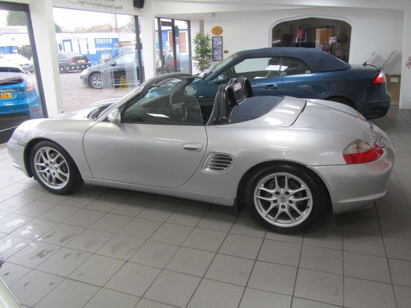 PORSCHE BOXSTER