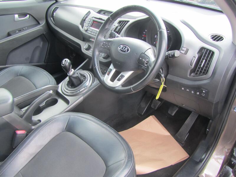 KIA SPORTAGE