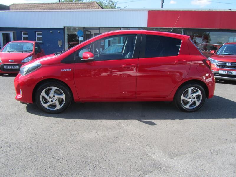TOYOTA YARIS