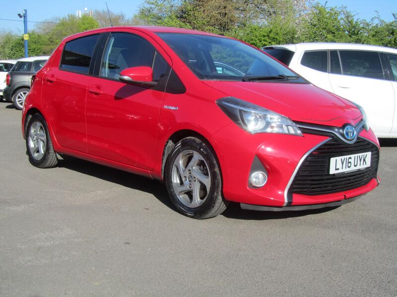TOYOTA YARIS