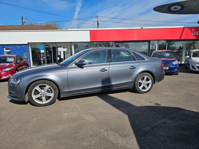 AUDI A4