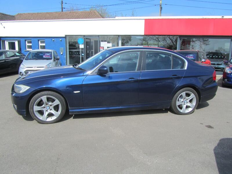 BMW 3 SERIES