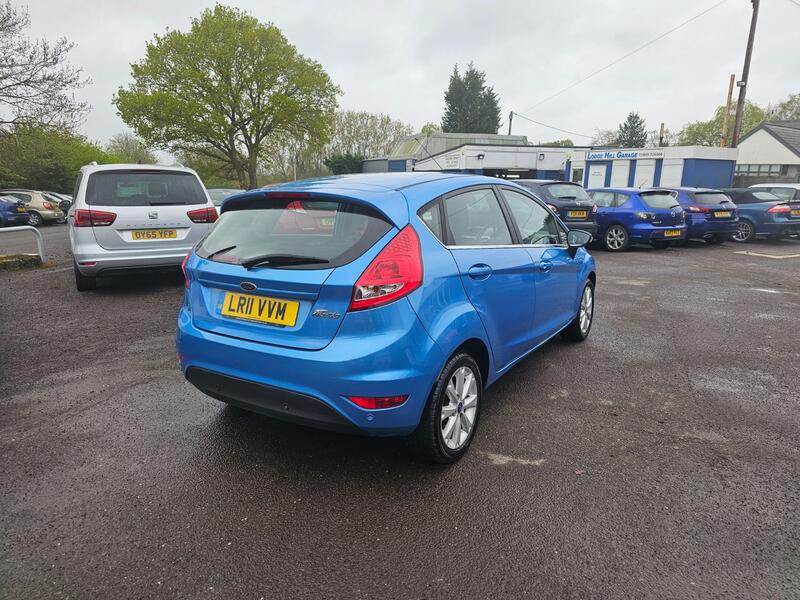 FORD FIESTA