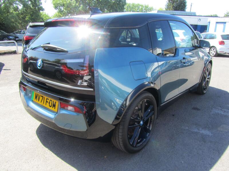 BMW I3