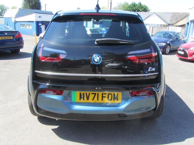 BMW I3