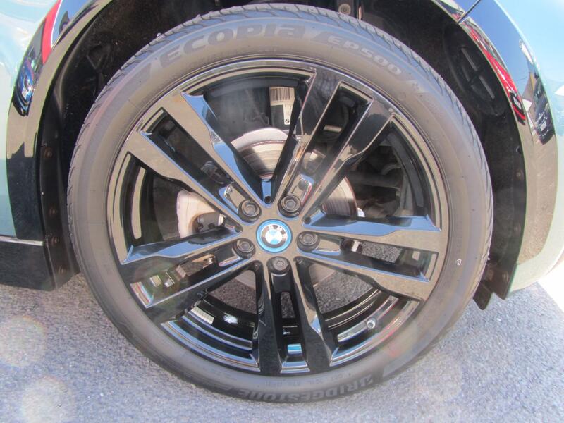 BMW I3