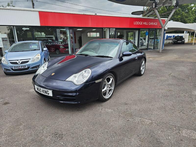 PORSCHE 911
