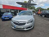 VAUXHALL INSIGNIA